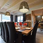 Βίλα Grandeur With Sauna & Jacuzzi In Durbuy