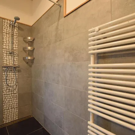 فيلة Grandeur With Sauna Jacuzzi In
