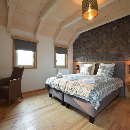 Villa Grandeur With Sauna & Jacuzzi In Durbuy