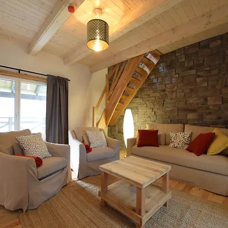 Grandeur With Sauna & Jacuzzi In Durbuy