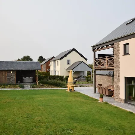 Grandeur With Sauna & Jacuzzi In Durbuy